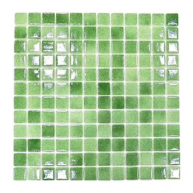 Mutfak tezgah arası, Havuz, Banyo, Sauna, Spa, iç , dış, zemin, duvar, kaplama ve dekorasyon uygulamalarında tüm yüzeyler için, 2.5x2.5cm. Püskürtme Açık Yeşil 31.5x31.5cm. Fileli Cam Mozaik.